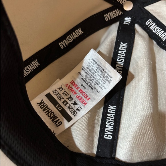 Gymshark White hat - Picture 4 of 4